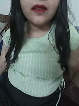 Snapshot of neelam_rawat chatting on June 30, 10:10 pm neelam rawat online show from June 30, 10:10 pm