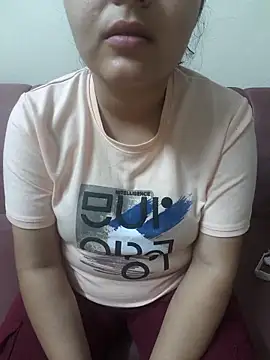 neelam rawat online show from April 5, 1:12 am