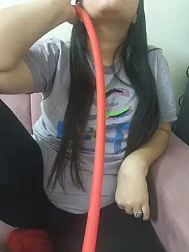 Snapshot of neelam_rawat chatting on June 5, 7:52 pm neelam rawat online show from June 5, 7:52 pm