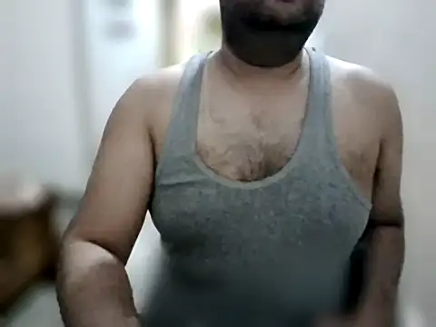 chubby guy 1999 online show from March 19, 8:53 pm