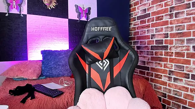 SofiiaCutee online show from May 22, 3:48 am