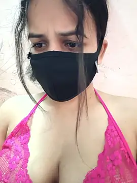 REENA-STRIP online show from May 24, 9:31 am