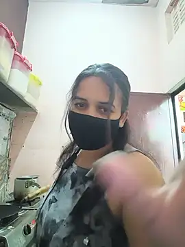 REENA-STRIP online show from May 16, 6:23 am