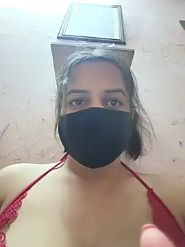 REENA-STRIP online show from May 27, 11:06 am