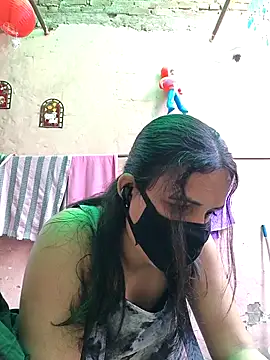 REENA-STRIP online show from May 11, 6:26 am