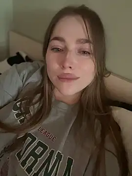 milana millka online show from March 30, 9:33 am