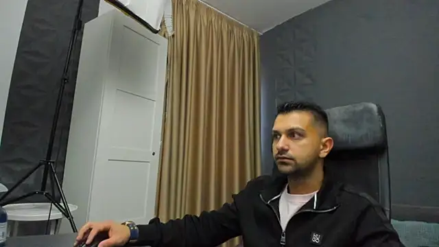 BryceReign online show from March 22, 5:43 am