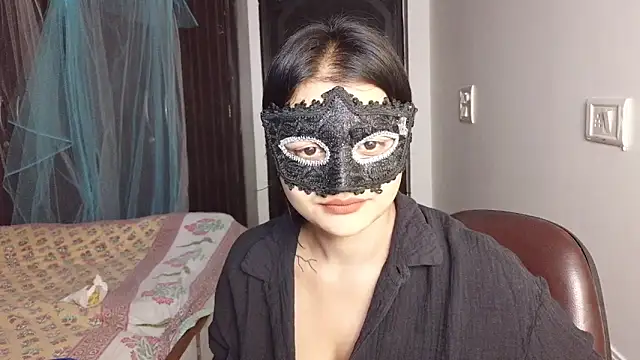 Punjabi baddie  online show from March 24, 5:24 pm