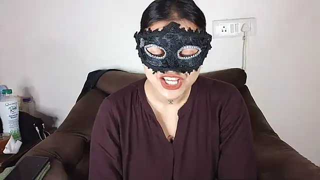 Snapshot of Punjabi_baddie_ chatting on July 8, 5:13 pm Punjabi baddie online show from July 8, 5:13 pm