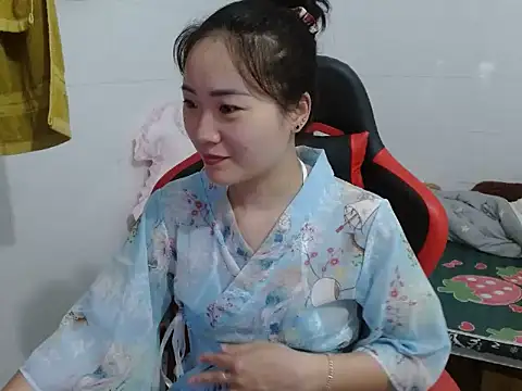 Olivia cute68 online show from April 12, 4:32 pm