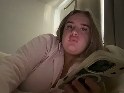 alexiablackkxx online show from April 13, 9:24 am