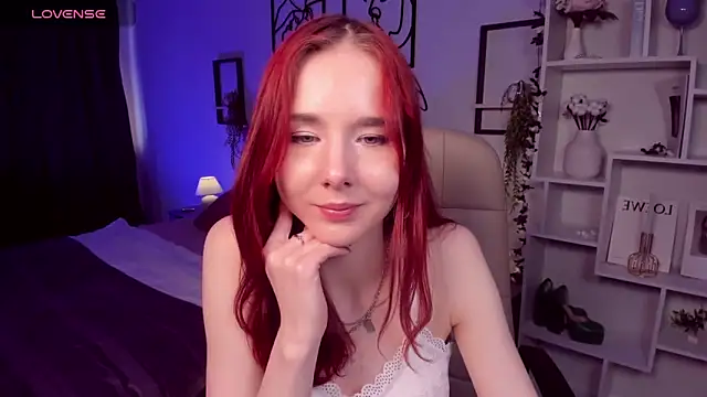 MarilynFire online show from May 6, 12:42 pm