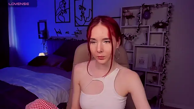 MarilynFire online show from May 17, 2:17 pm