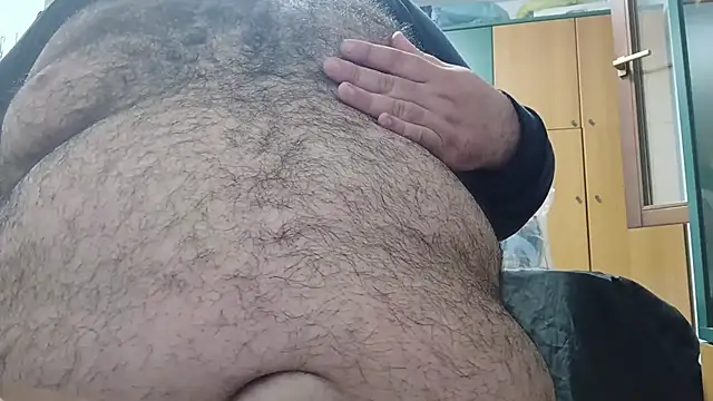 BeardedChubb online show from April 15, 7:58 am