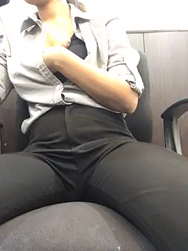 Rajukummr online show from April 13, 12:09 pm