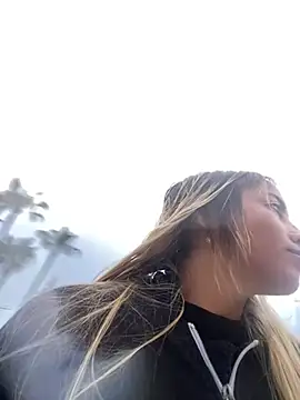 Sexyandtiny online show from March 19, 5:57 pm