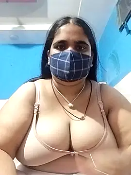 MoonlightMira online show from July 15, 7:15 am