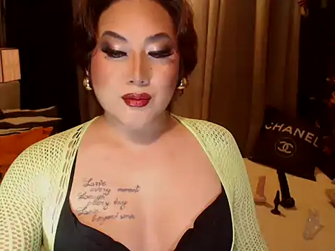 YourMistressAggy online show from May 4, 6:33 pm