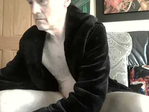 Useless Wanker online show from April 5, 2:46 pm
