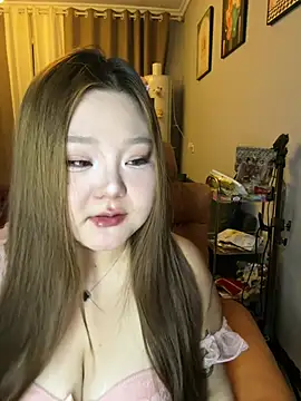 MIJ44445555 online show from July 4, 6:23 pm