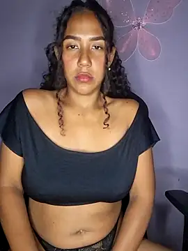 emily fox01 online show from March 29, 3:30 am