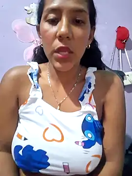 emily fox01 online show from June 2, 4:34 am