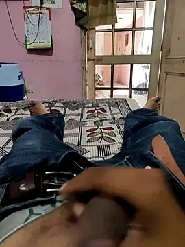 diljaan51 online show from April 21, 8:32 am