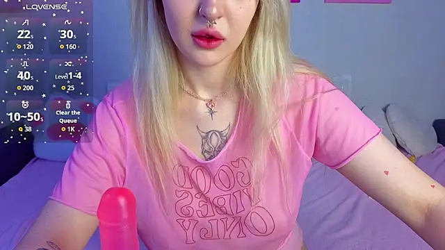 BlondieSummer online show from July 16, 6:16 pm