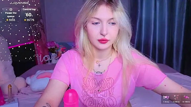 BlondieSummer online show from May 22, 3:10 pm