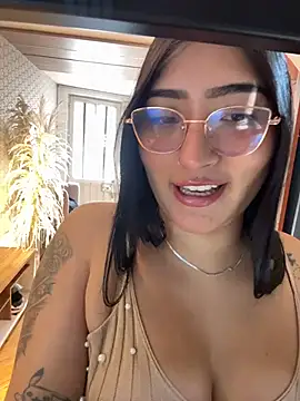 ami santos online show from March 23, 8:08 pm