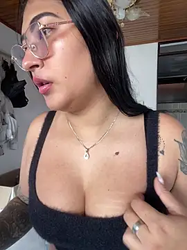 ami santos online show from March 31, 2:52 pm