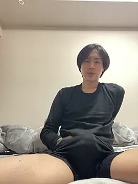 youta200 online show from April 18, 2:36 am