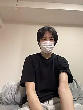 Snapshot of youta200 chatting on June 21, 5:02 am youta200 online show from June 21, 5:02 am