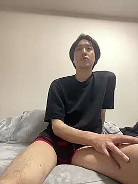 Snapshot of youta200 chatting on June 28, 1:39 pm youta200 online show from June 28, 1:39 pm
