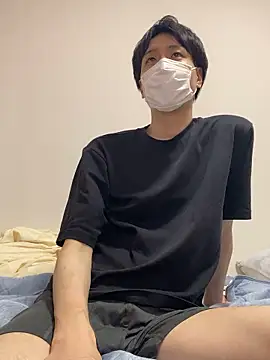 Snapshot of youta200 chatting on July 18, 5:27 am youta200 online show from July 18, 5:27 am