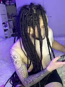 Snapshot of DreadObsessionxX chatting on May 26, 9:51 am DreadObsessionxX online show from May 26, 9:51 am