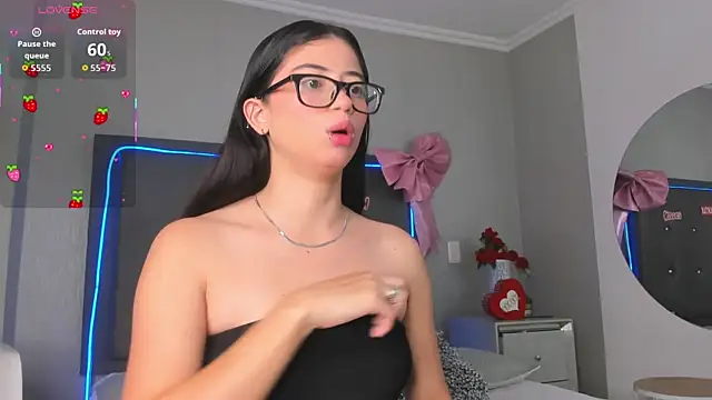 mia gomez7 online show from March 31, 1:02 pm