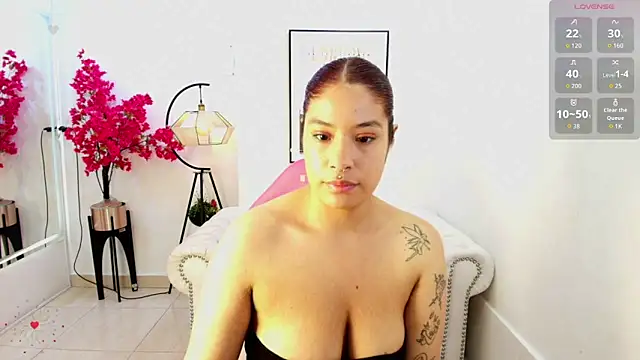 Natalia cartier online show from June 4, 3:33 am