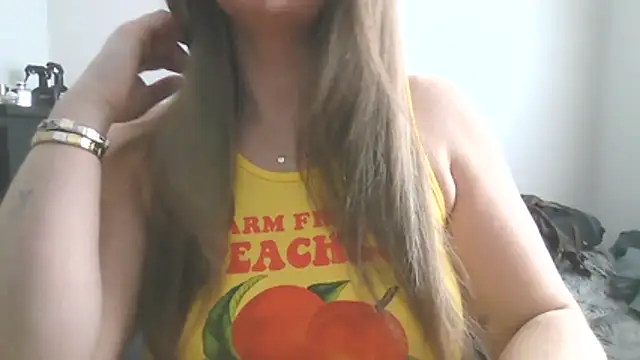 Goddess-GraceX online show from April 15, 4:33 pm