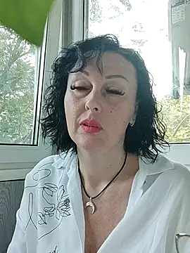 HelgaDennis online show from June 26, 3:23 am