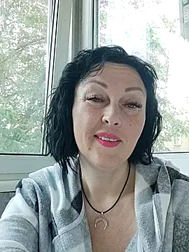 HelgaDennis online show from May 22, 4:10 am