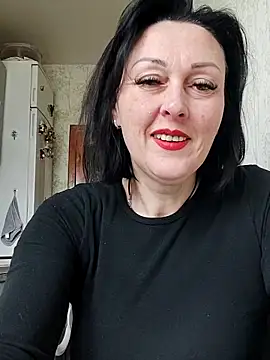HelgaDennis online show from March 25, 9:41 am