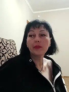 HelgaDennis online show from April 5, 1:56 am