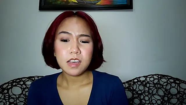 misscutee online show from April 10, 4:03 pm