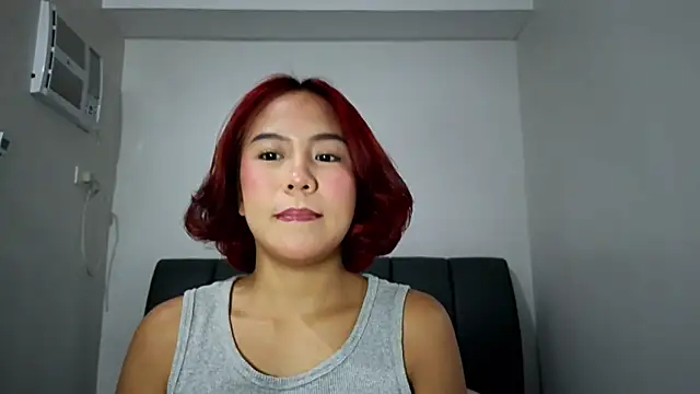 Snapshot of misscutee chatting on May 7, 1:47 pm misscutee online show from May 7, 1:47 pm