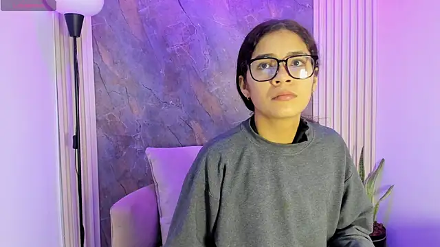 alina sauvage online show from May 12, 11:27 am