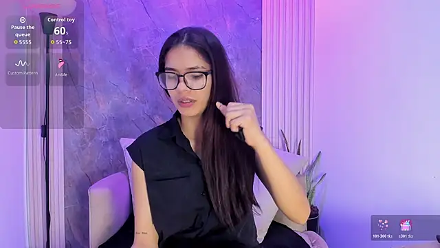 alina sauvage online show from May 18, 3:06 pm
