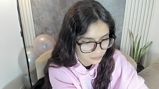 alina sauvage online show from June 19, 11:16 am