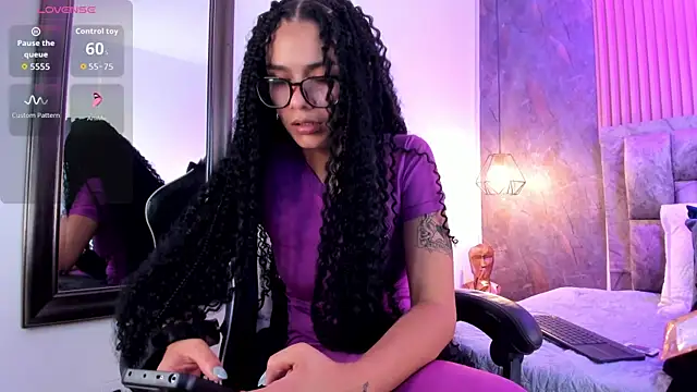 alina sauvage online show from May 24, 7:58 pm