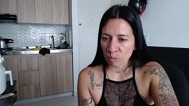 Snapshot of sammyfiree chatting on March 24, 5:46 pm sammyfiree online show from March 24, 5:46 pm